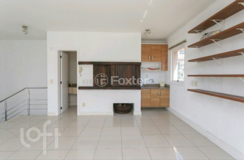 Image 6 - 858699