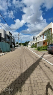 Image 25 - 858898