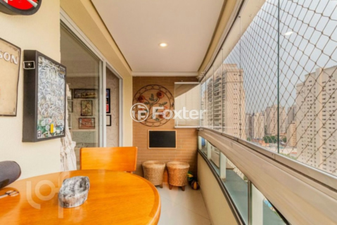 Image 7 - 858931