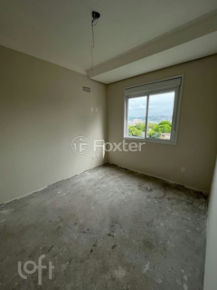 Image 35 - 858946