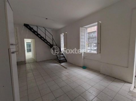 Image 1 - 858947