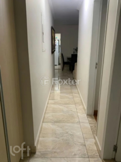 Image 3 - 858968