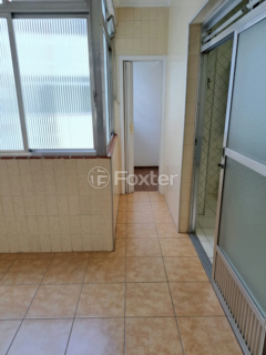 Image 6 - 859019
