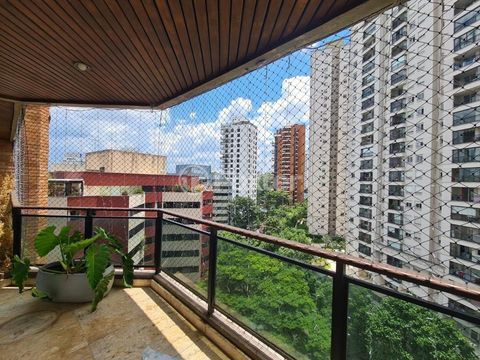 Image 7 - 859129