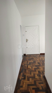 Image 35 - 859241