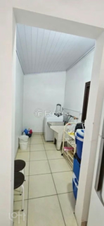 Image 6 - 859449