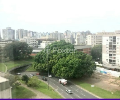 Image 11 - 859453