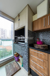 Image 7 - 859517