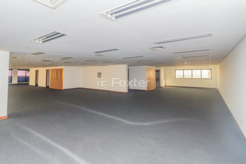 Image 4 - 859618
