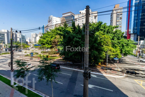 Image 34 - 859710