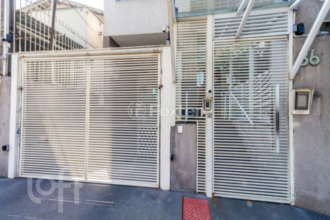 Image 37 - 859710