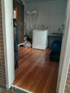 Image 7 - 859778