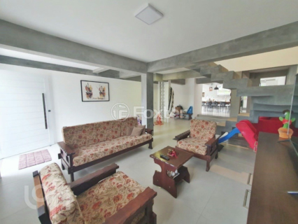 Image 7 - 859813