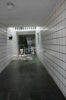 Image 1 - 859901