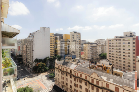 Image 5 - 859976