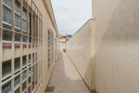 Image 40 - 860242