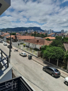 Image 13 - 860558