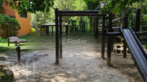 Image 8 - 860696
