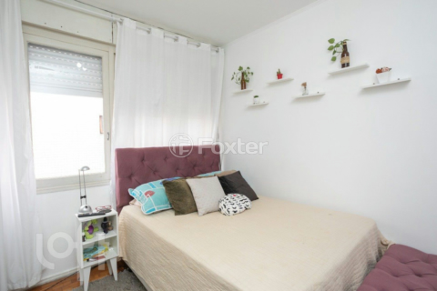 Image 7 - 860720