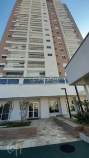 Image 7 - 860759