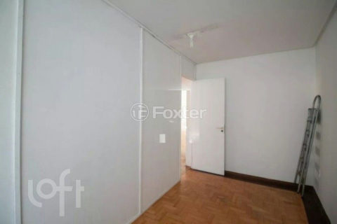 Image 3 - 860761