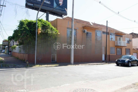 Image 7 - 861059