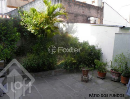 Image 28 - 861630
