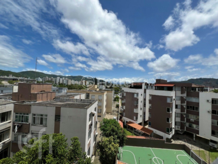 Image 17 - 862161
