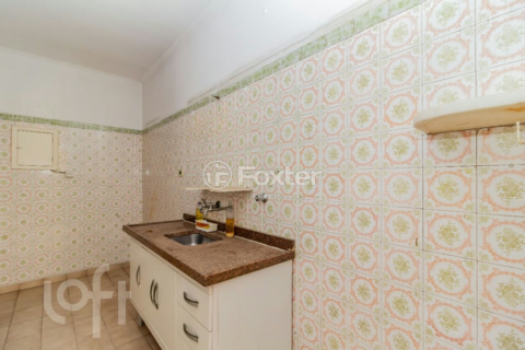 Image 7 - 862228