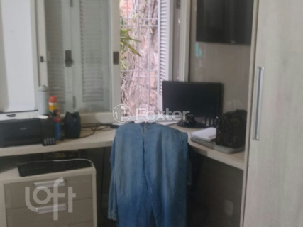 Image 7 - 862300