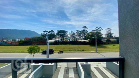 Image 9 - 862605