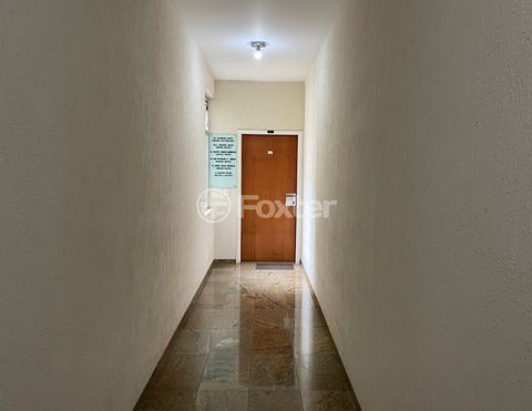 Image 7 - 862666