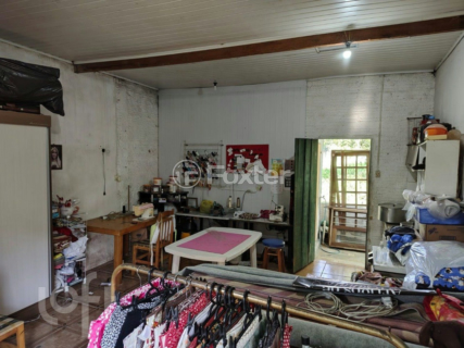 Image 20 - 862947