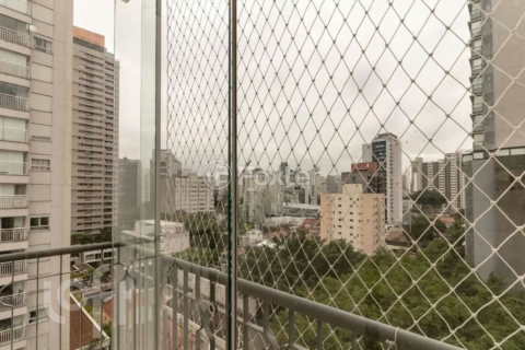 Image 6 - 862972
