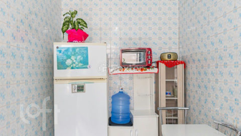 Image 10 - 863009