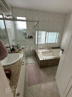 Image 6 - 863077