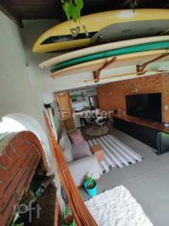 Image 9 - 863234