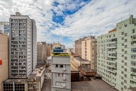 Image 3 - 863299