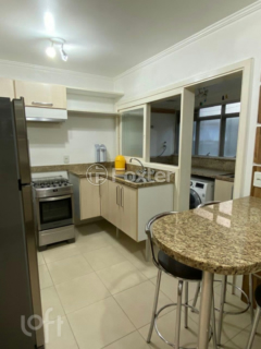 Image 30 - 863602