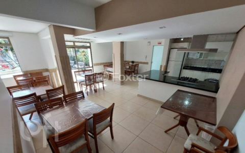 Image 7 - 863658