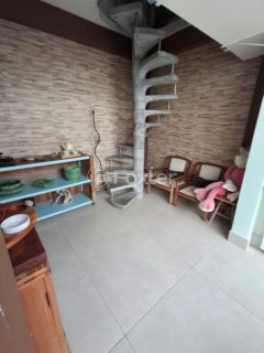 Image 21 - 863687
