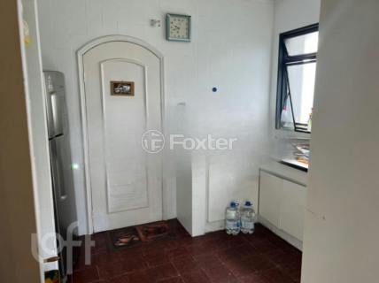 Image 7 - 863715
