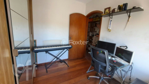 Image 7 - 863734