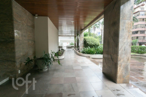 Image 40 - 863783