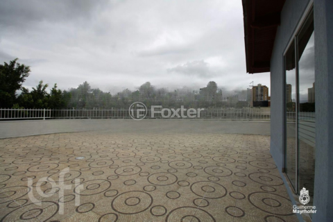 Image 17 - 863803
