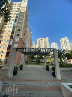 Image 10 - 863843