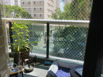 Image 4 - 863923