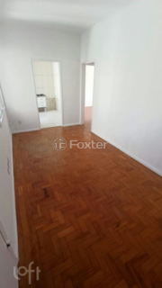 Image 4 - 863952