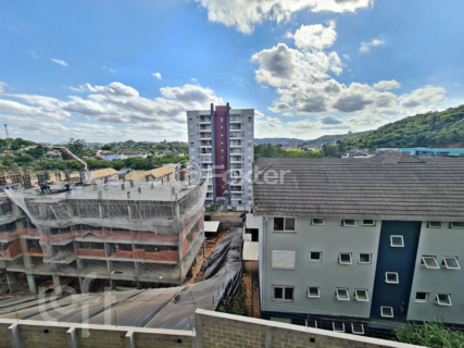 Image 7 - 864080