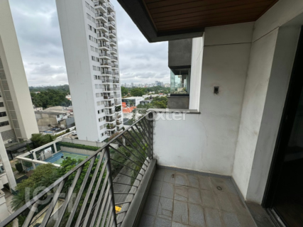 Image 5 - 864276
